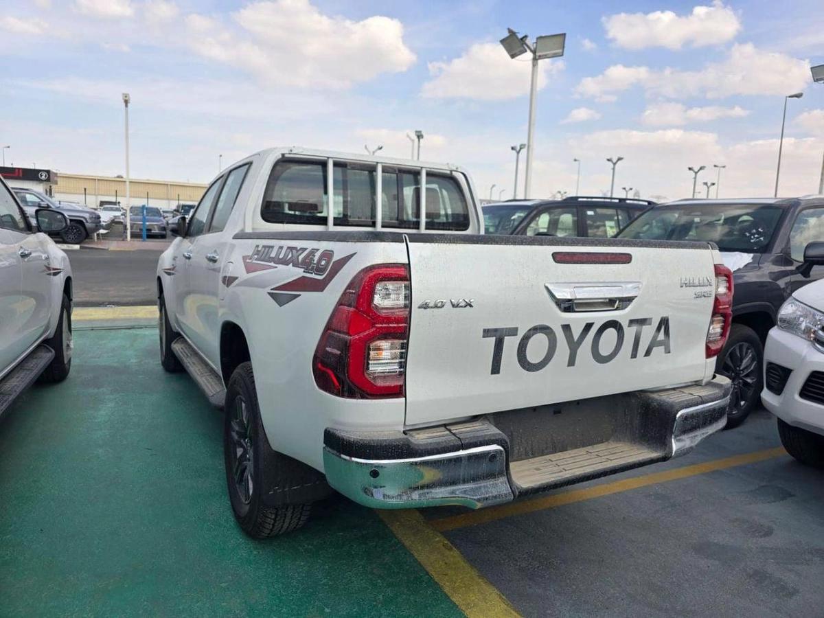 Toyota Hilux TOYOTA HILUX OMAN 4.0L V6 FULL OPTION 2026 MODEL-3-3