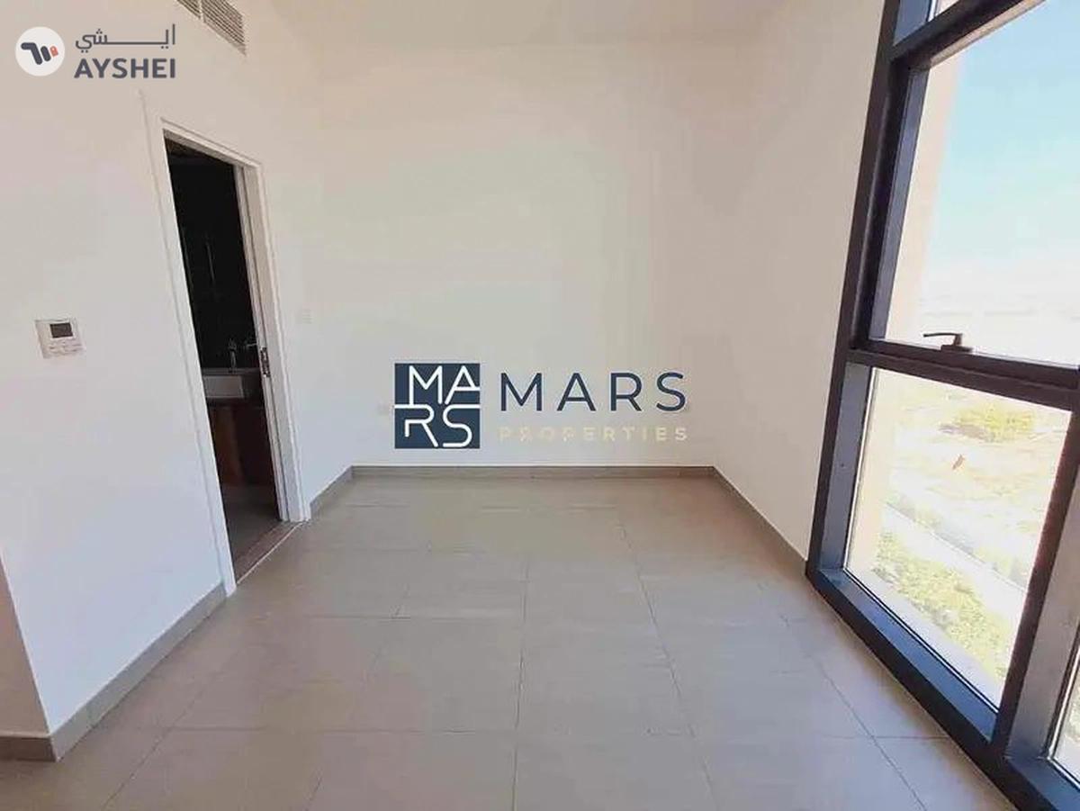 Available Now | Family Community | Vacant-10-10