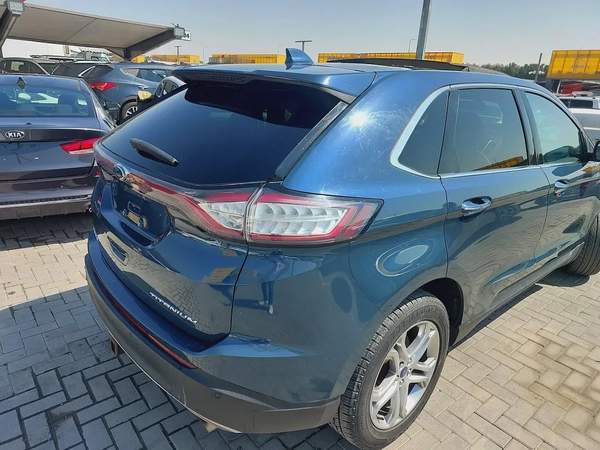 فورد إدج تيتانيوم 2016