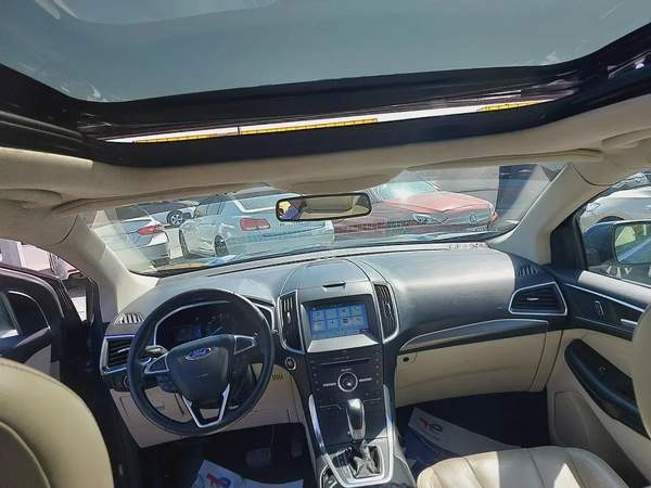 فورد إدج تيتانيوم 2016