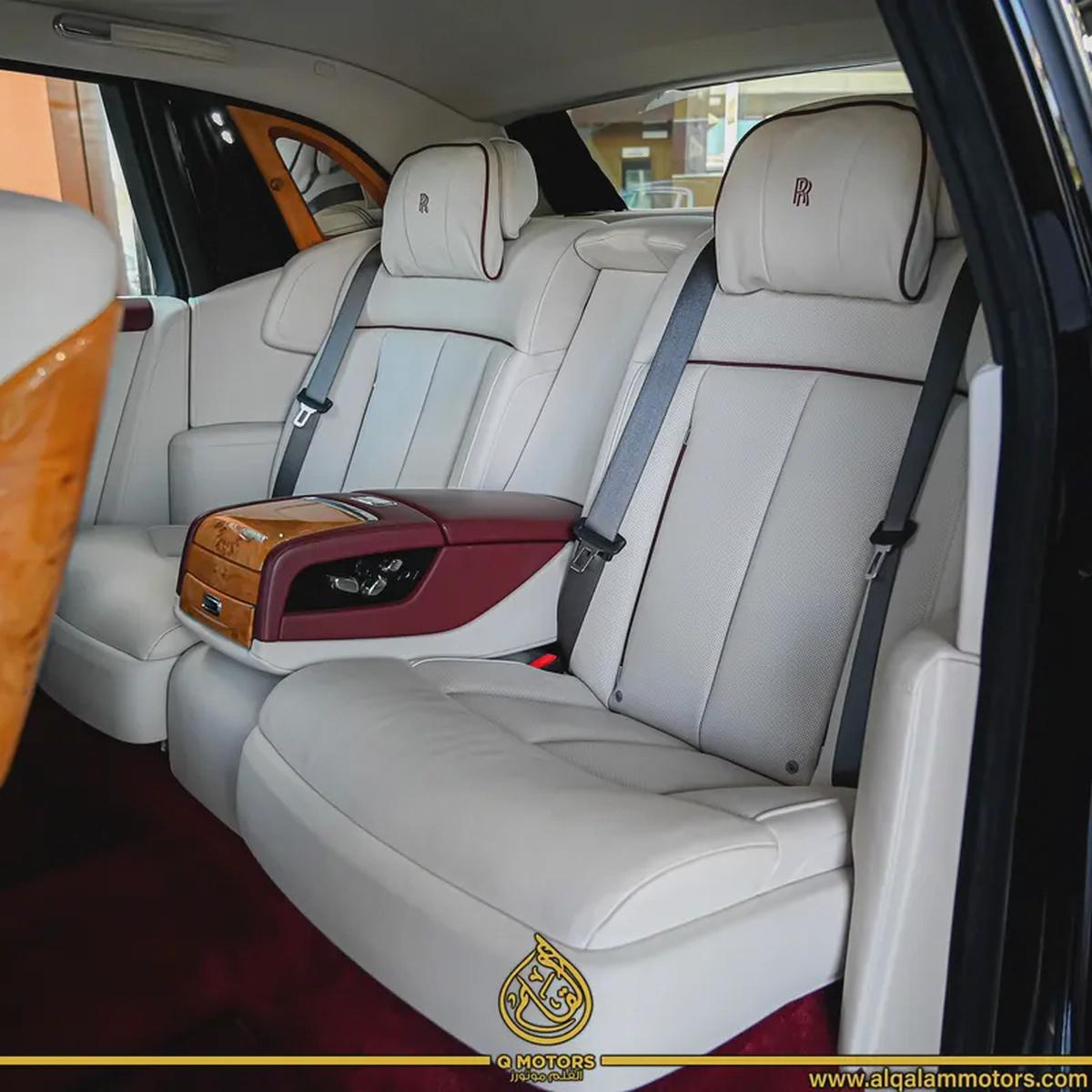2019 ROLLS ROYCE PHANTOM DONE ONLY 10,000KM GCC-7-7