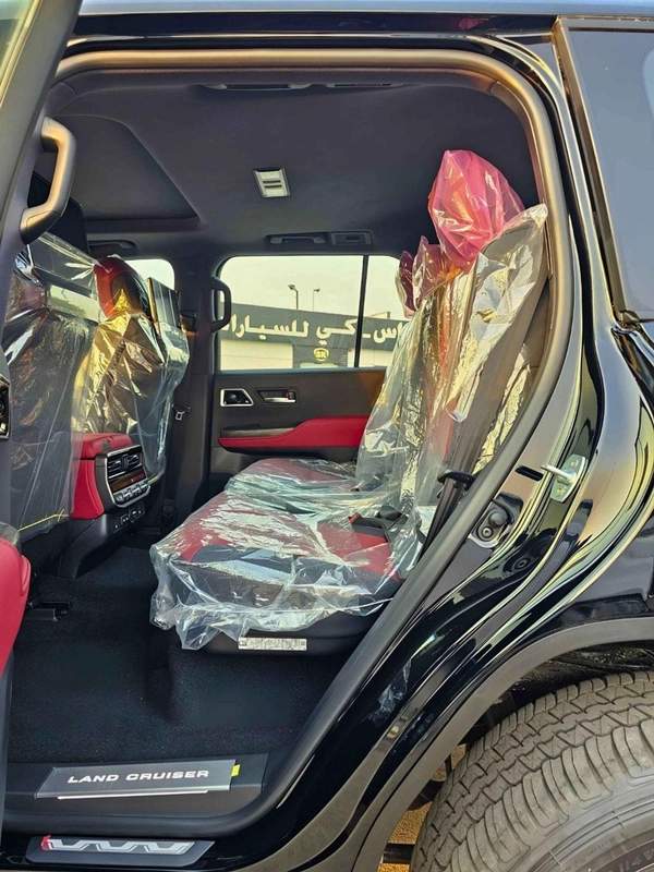 Toyota Land Cruiser GR SPORT TWIN TURBO / 3.5L PETROL V6 / RADAR / BIG DVD/REAR ENTERTAINMENT DVD/COOL BOX (CODE#LC3GRH)
