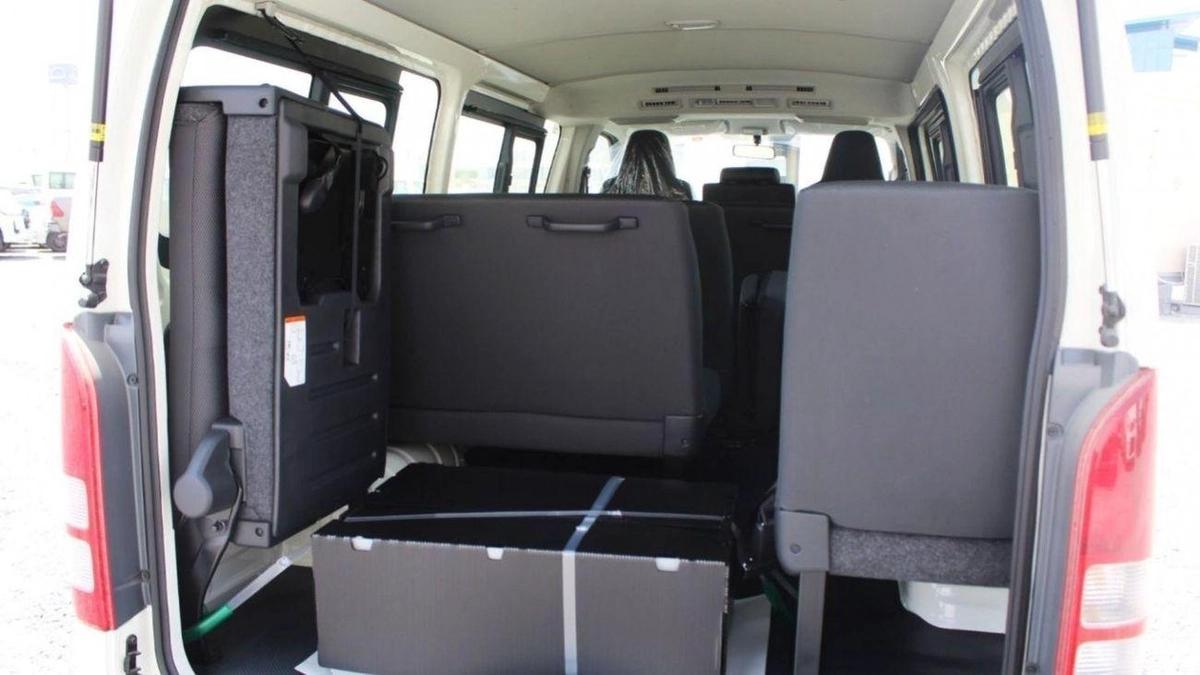 Toyota Hiace HIACE 2.5L STANER DIESEL 2025-11-11