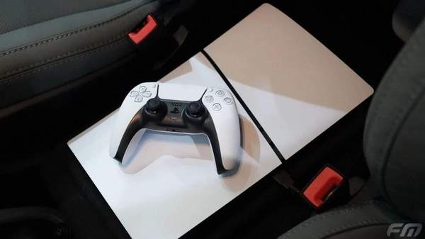 New Mercedes Benz V300 2025