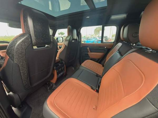 **2026**BLACK EDITION GCC SPEC UNDER WARRANTY AND SERVICE CONTRACT