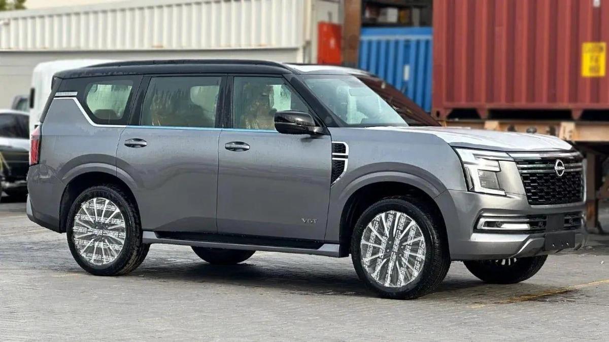 Nissan Patrol PATROL PLATNUM LE FULL OPTION TWIN TURBO ROOF BLACK 2026-0-0