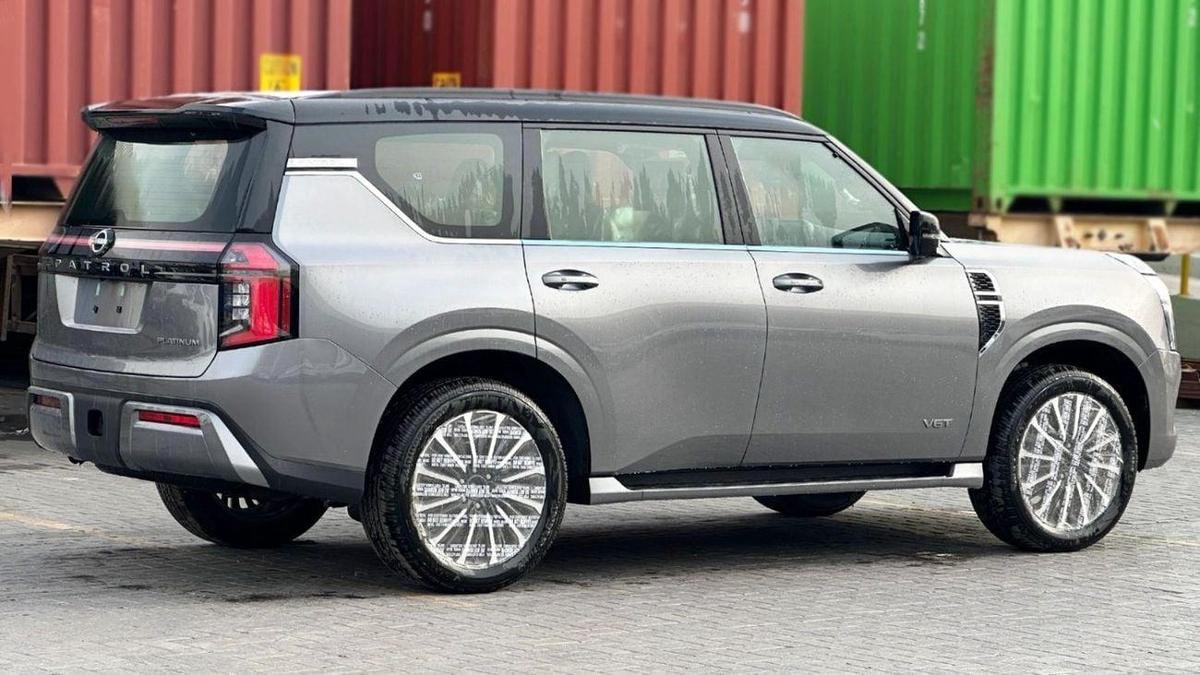 Nissan Patrol PATROL PLATNUM LE FULL OPTION TWIN TURBO ROOF BLACK 2026-3-3