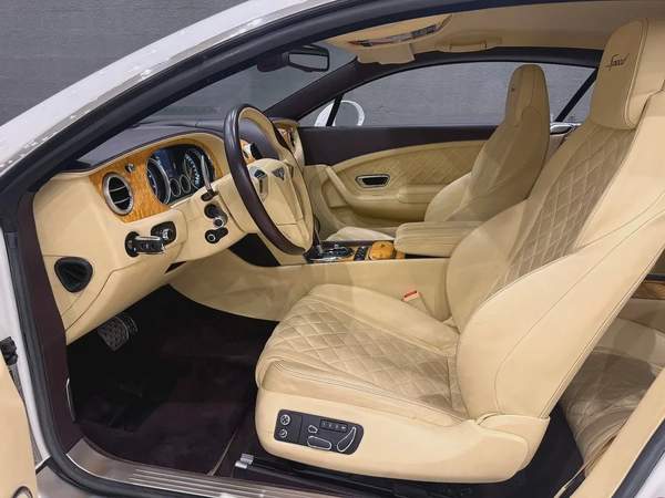 Bentley GT Speed W12 | GCC | Low Mileage