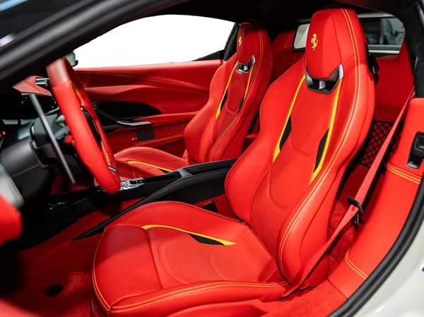 296 GTB | FRONTLIFT | TWO TONE INTERIOR | ENGINE COVERS IN CARBON FIBRE | MATTE GREY WHEELS