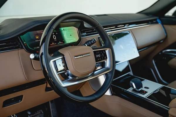 2026 Range Rover Vogue Autobiography P530 V8 | Brand New | Export Only | AED 719,000