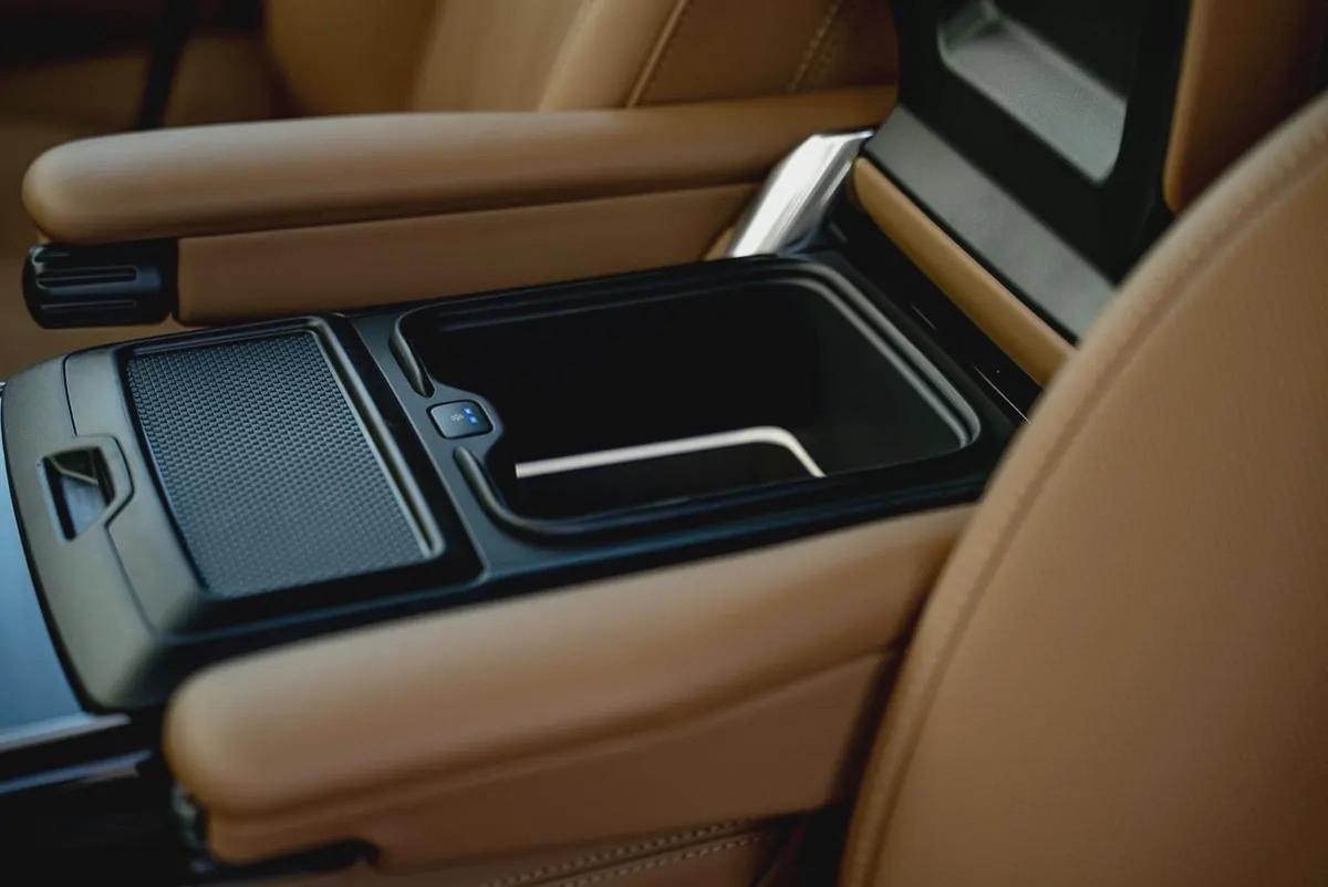 2026 Range Rover Vogue Autobiography P530 V8 | Brand New | Export Only | AED 719,000-5-5