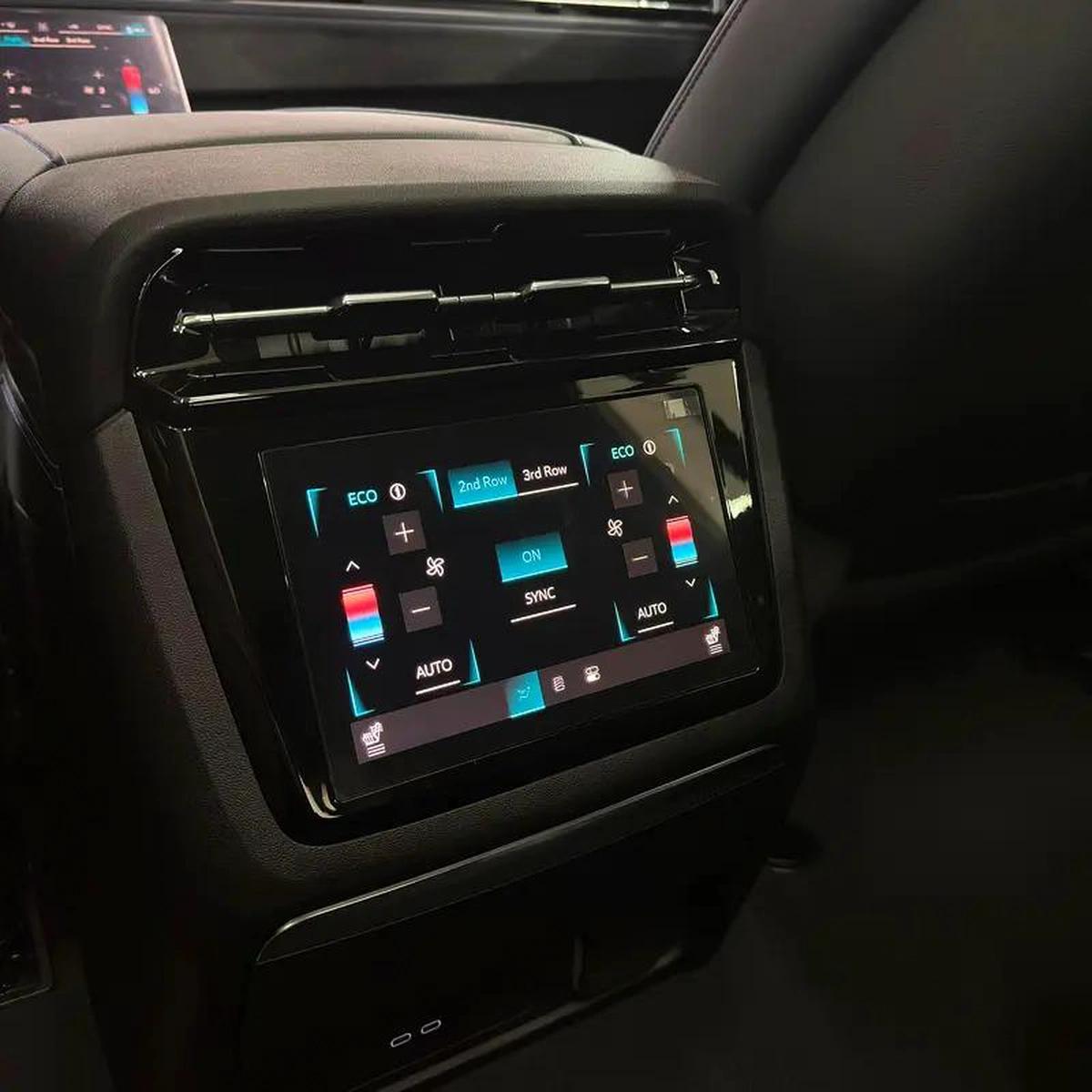 2026 Cadillac Escalade IQL - 1000E4-5-5