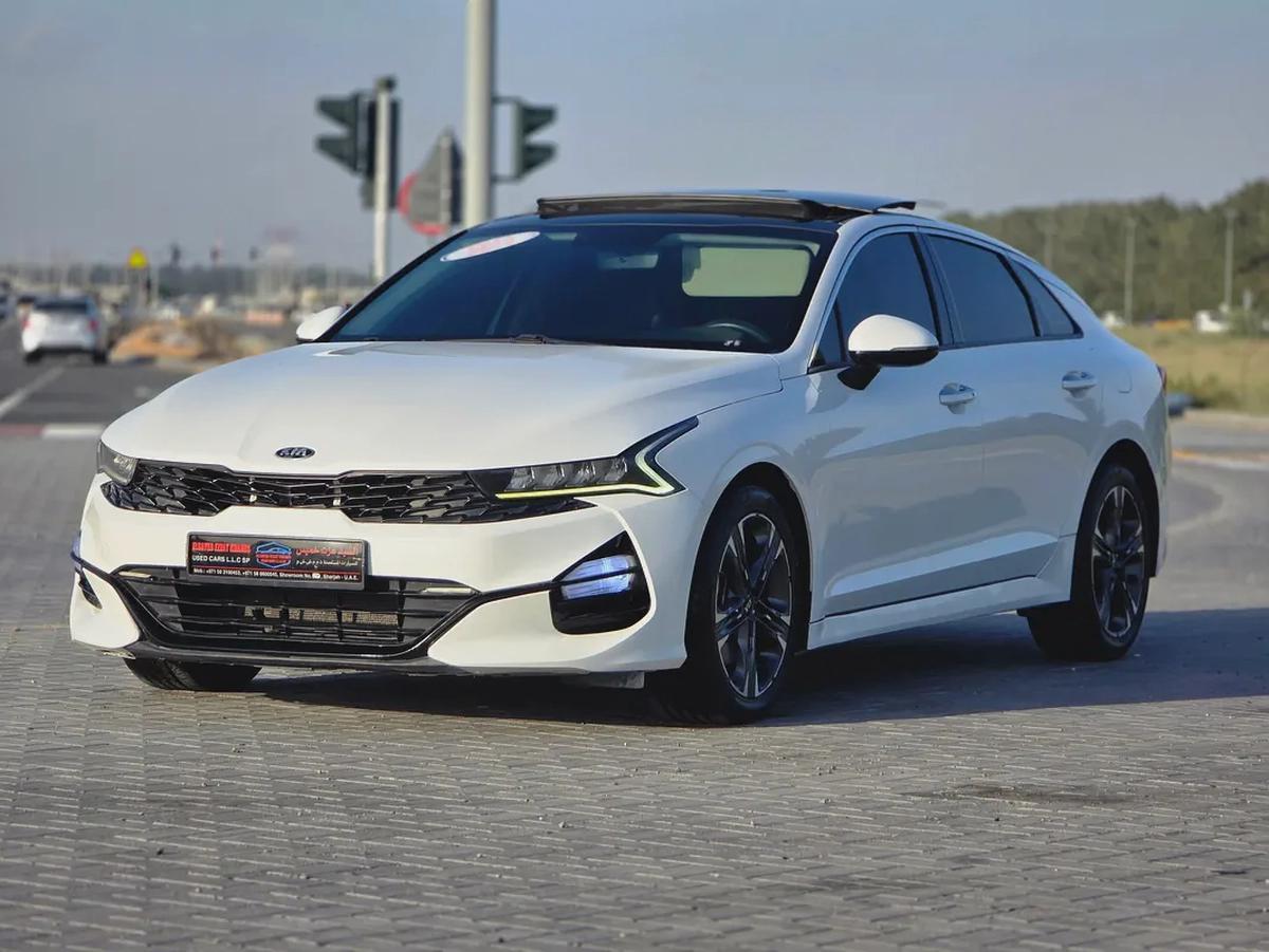 GCC Specs 2021 Kia K5 GT-Line - Excellent Condition-3-3