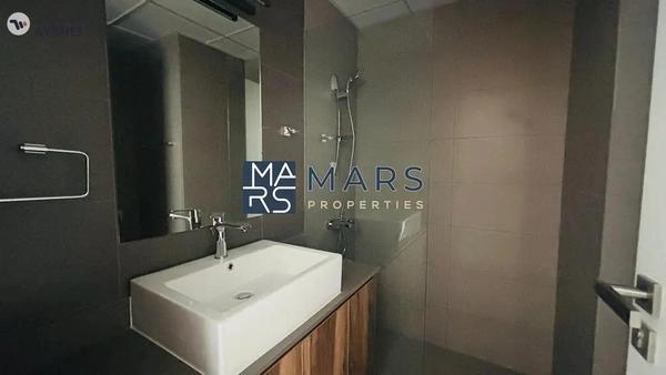 Beautiful 1BHK with Balcony – Ready to Move In!