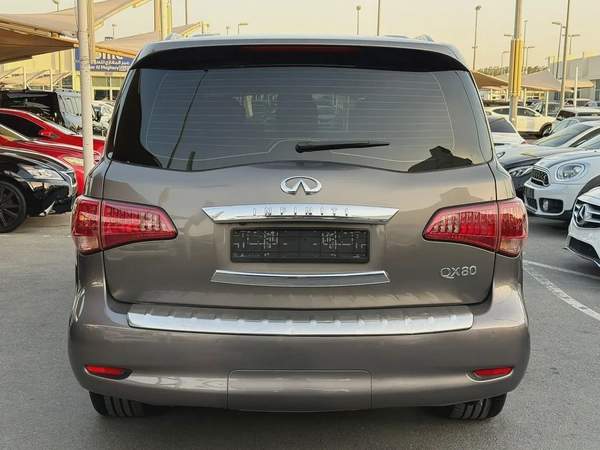 Infiniti QX80 Standard 2016 - GCC Specs - Well Maintained