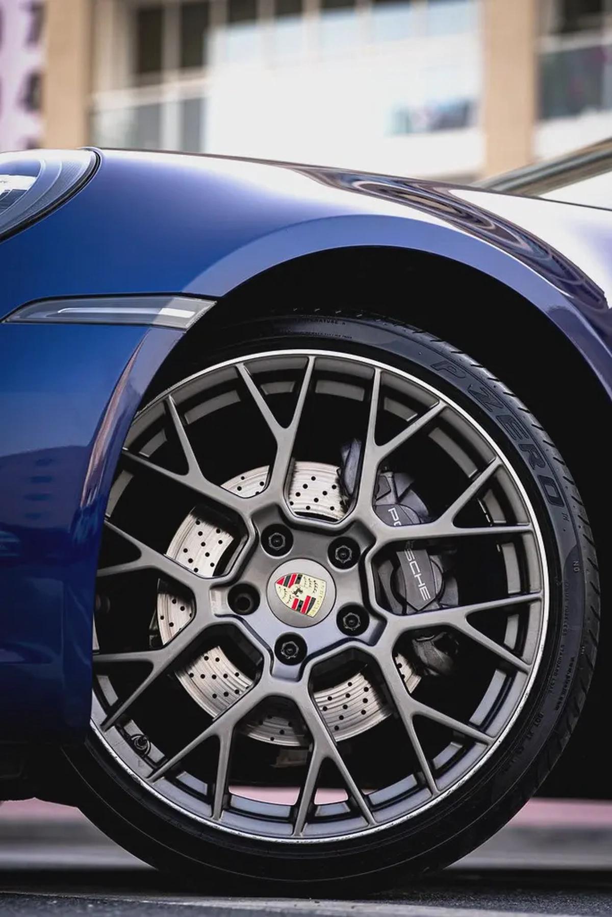 2022 Porsche Carrera | GCC Specs | Under Warranty | Full Service Record-6-6