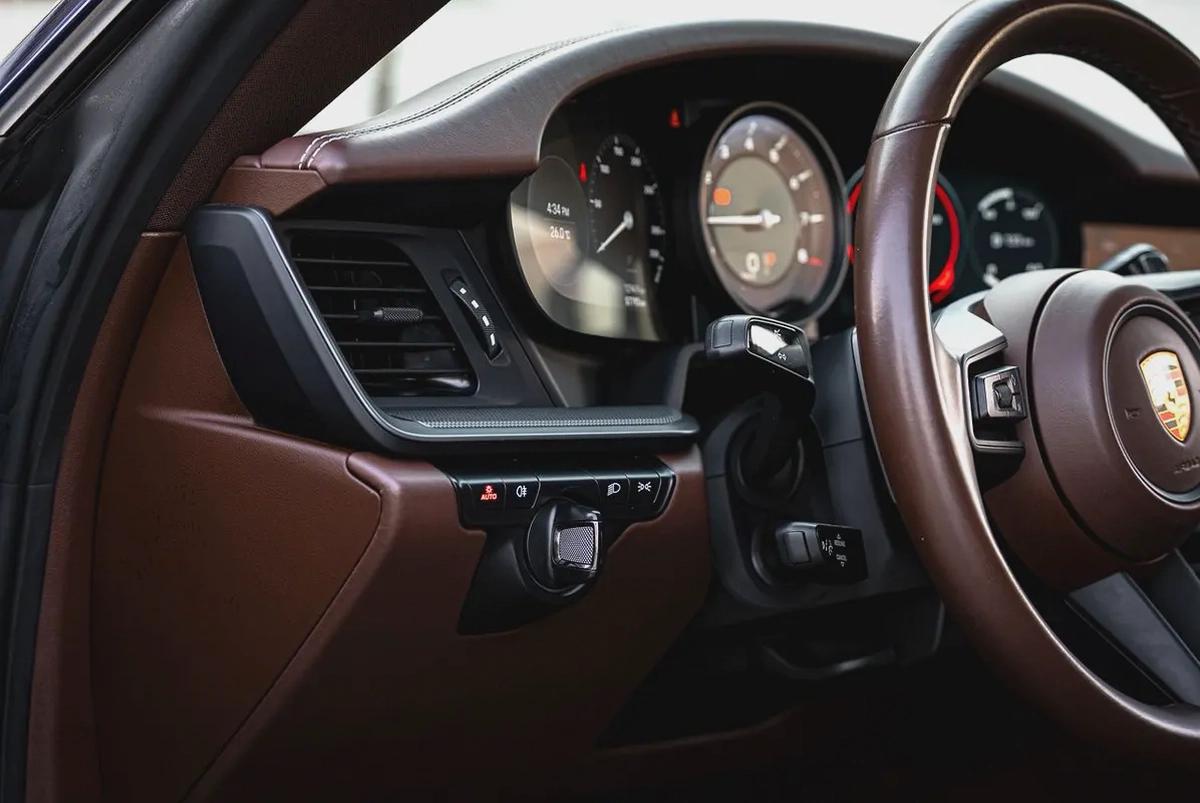 2022 Porsche Carrera | GCC Specs | Under Warranty | Full Service Record-16-16