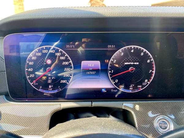 2018 MERCEDES E43 AMG 3.0L BITURBO 4MATIC || GCC || FULLY LOADED || MASTERPIECE|| PERFECT CONDTION