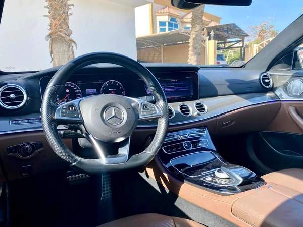 2018 MERCEDES E43 AMG 3.0L BITURBO 4MATIC || GCC || FULLY LOADED || MASTERPIECE|| PERFECT CONDTION