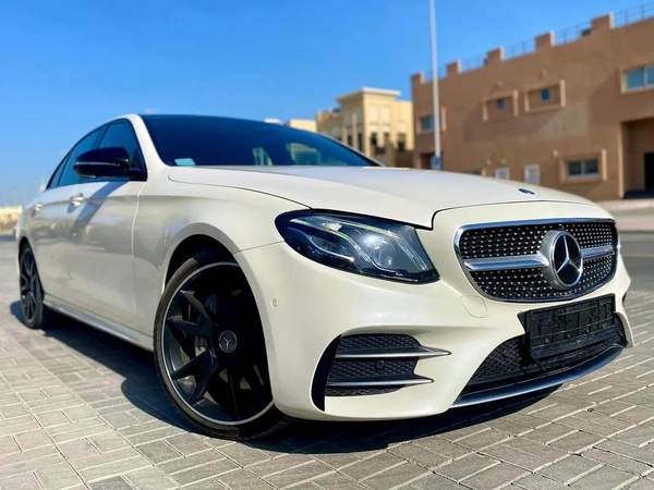 2018 MERCEDES E43 AMG 3.0L BITURBO 4MATIC || GCC || FULLY LOADED || MASTERPIECE|| PERFECT CONDTION