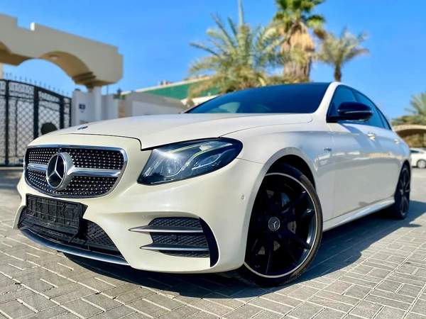 2018 MERCEDES E43 AMG 3.0L BITURBO 4MATIC || GCC || FULLY LOADED || MASTERPIECE|| PERFECT CONDTION