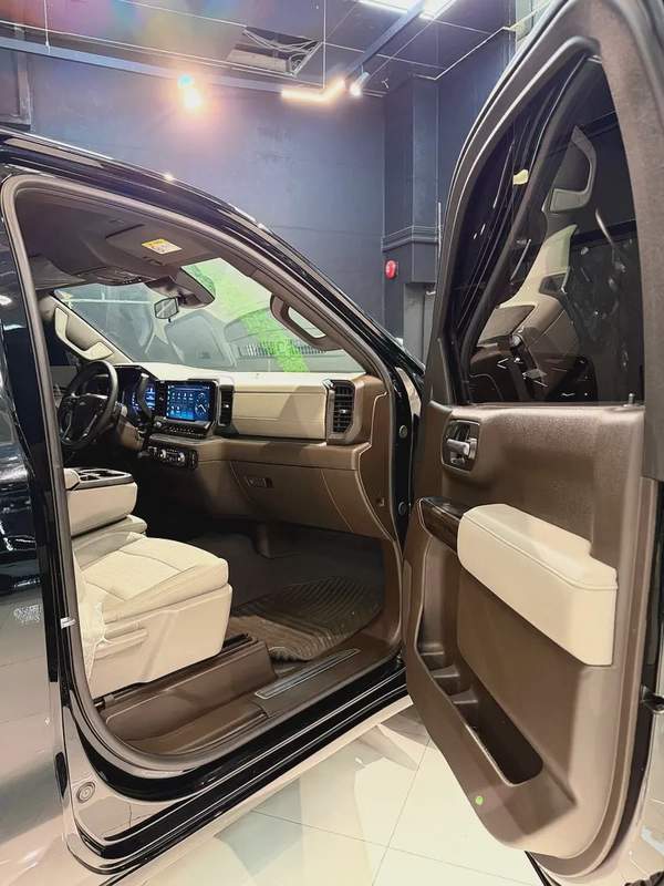 2024 Chevrolet Silverado LT - GCC Specs