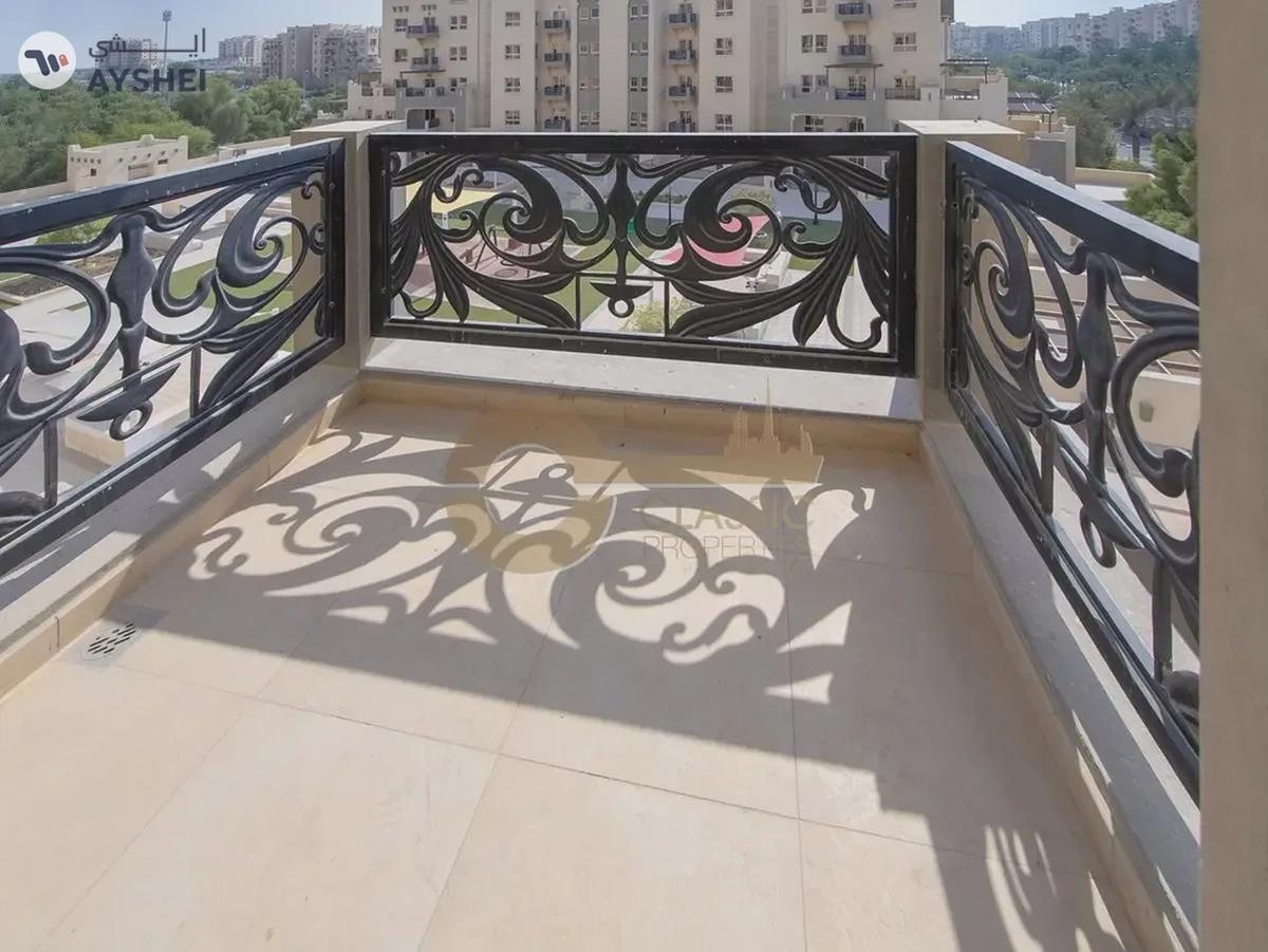 Spectacular Location| Nearby Amenities| Spacious-5-5