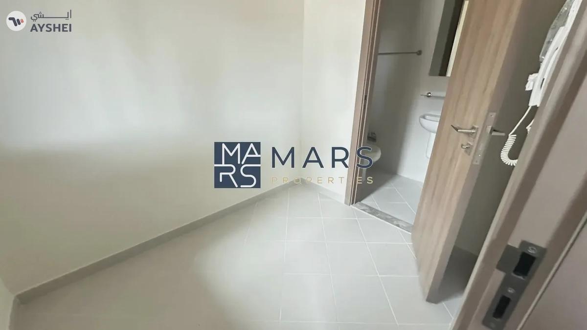 🏡 Eco-Friendly Living Awaits You! Stunning 4-Bedroom Townhouse in Sharjah Sustainable City 🌿-17-17