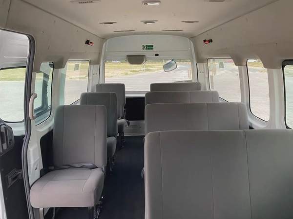 2023 Nissan Urvan NV350 automatic GCC Specs