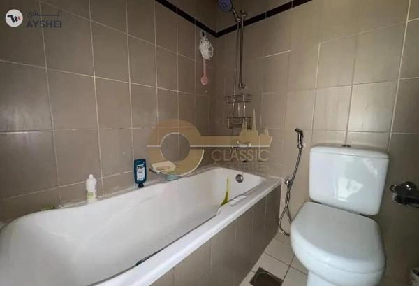 Big L-Shape | Near Community Centre | Podium View