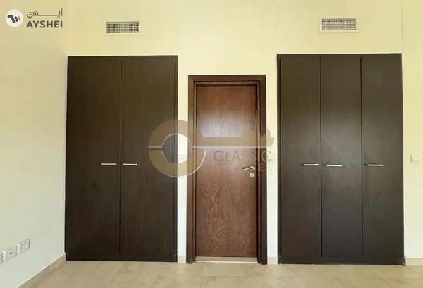 Big L-Shape | Near Community Centre | Podium View