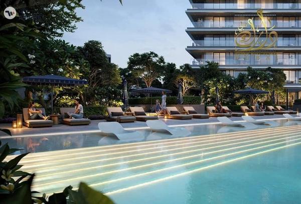 Stunning Creek, City & Golf Views | Waterfront Promenade | Floor-to-Ceiling Windows