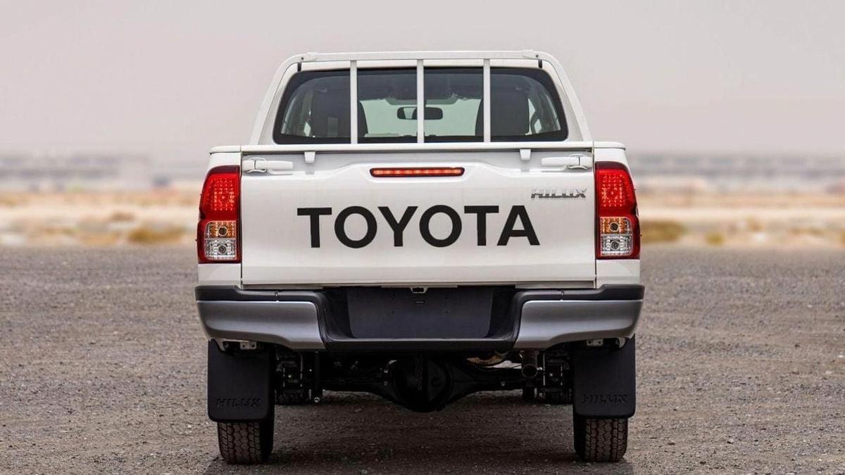 Toyota Hilux TOYOTA HILUX 2.4 DIESEL 4x4 2024-6-6
