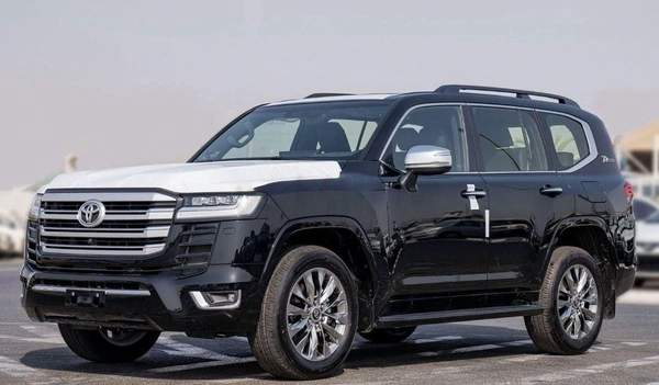 Toyota Land Cruiser LC300 VX 3.3D AT MY2025 – BLACK