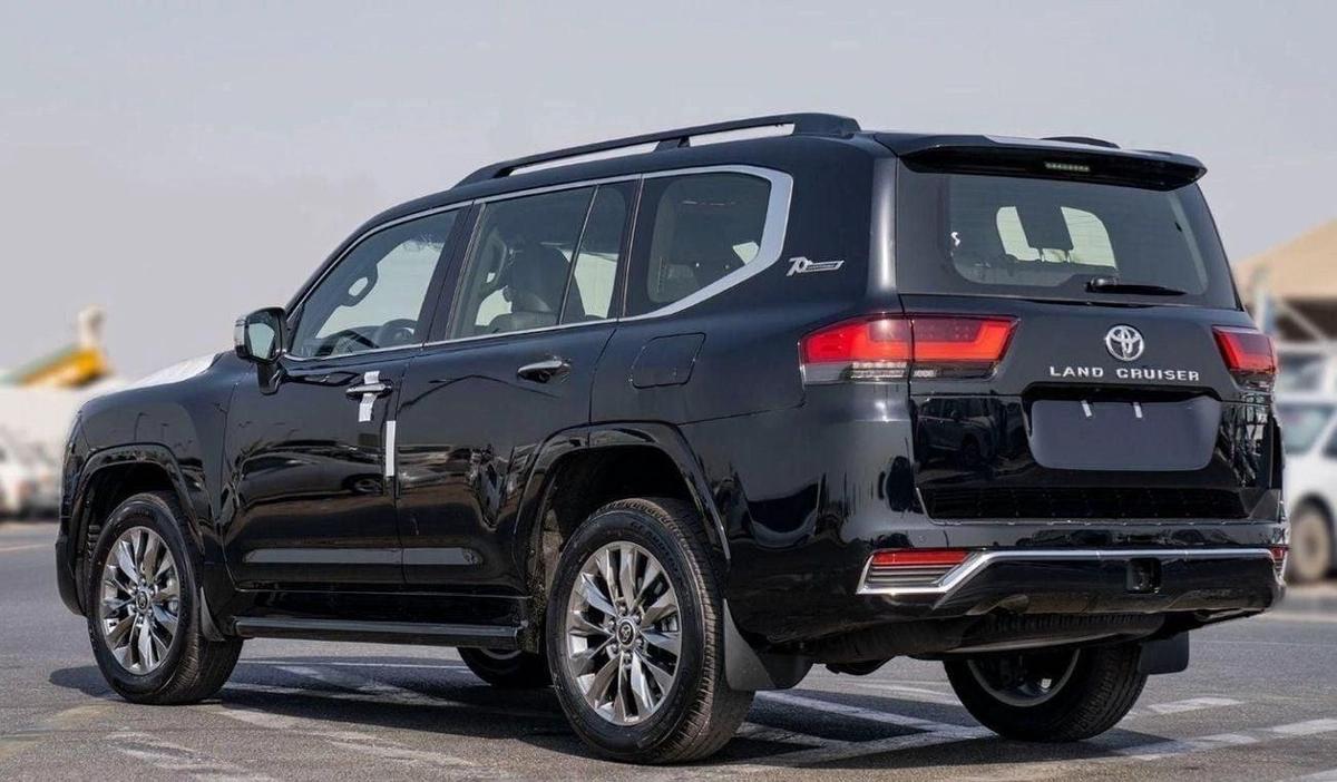 Toyota Land Cruiser LC300 VX 3.3D AT MY2025 – BLACK-5-5