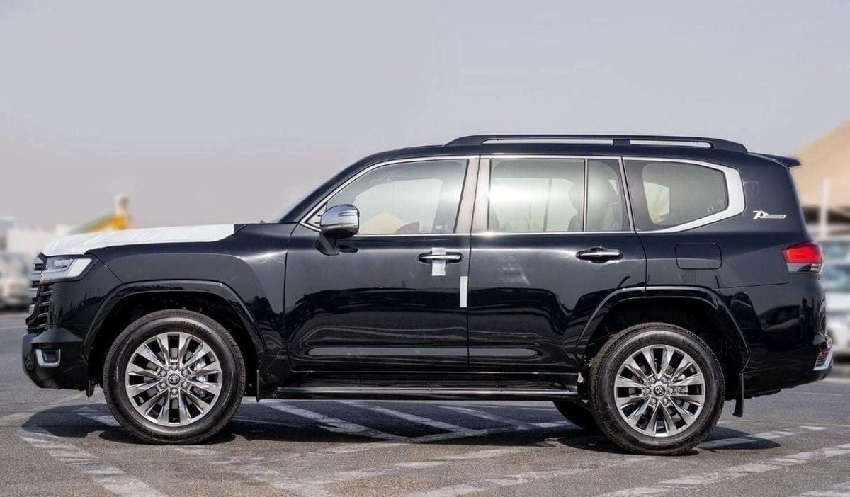 Toyota Land Cruiser LC300 VX 3.3D AT MY2025 – BLACK-8-8