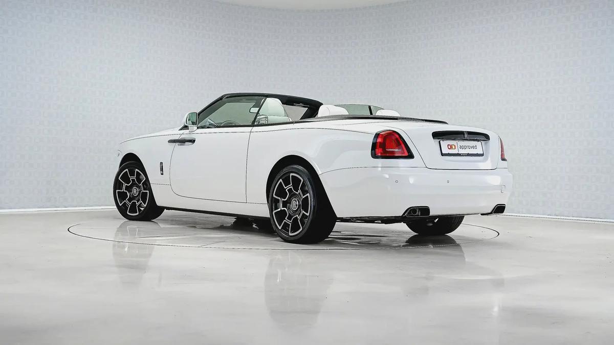 Special Offer | AED 24,536 PM | Up to 3 Years Warranty | 2019 Rolls-Royce Dawn Black Badge-1-1