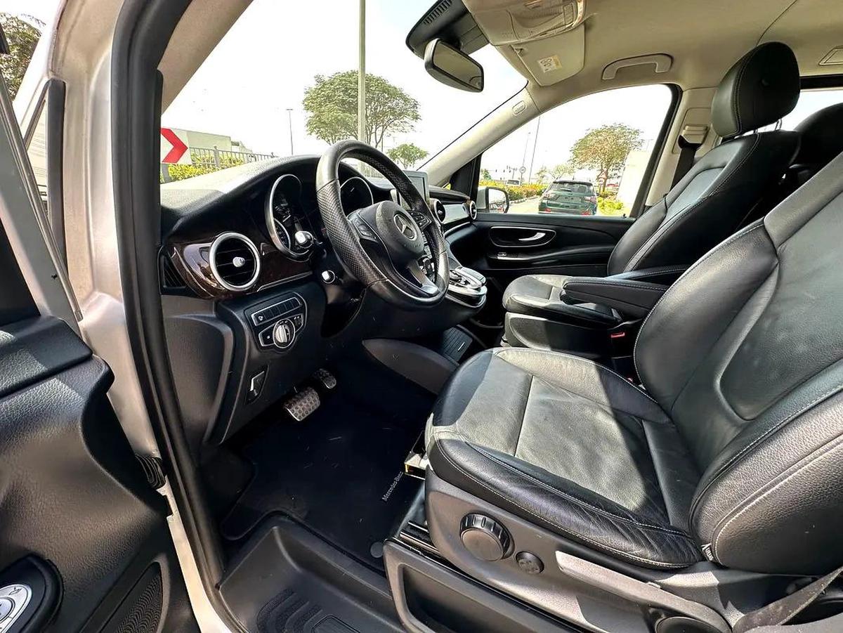 Mercedes Benz V250 2019 GCC-8-8