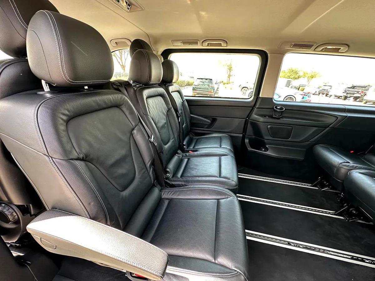 Mercedes Benz V250 2019 GCC-3-3