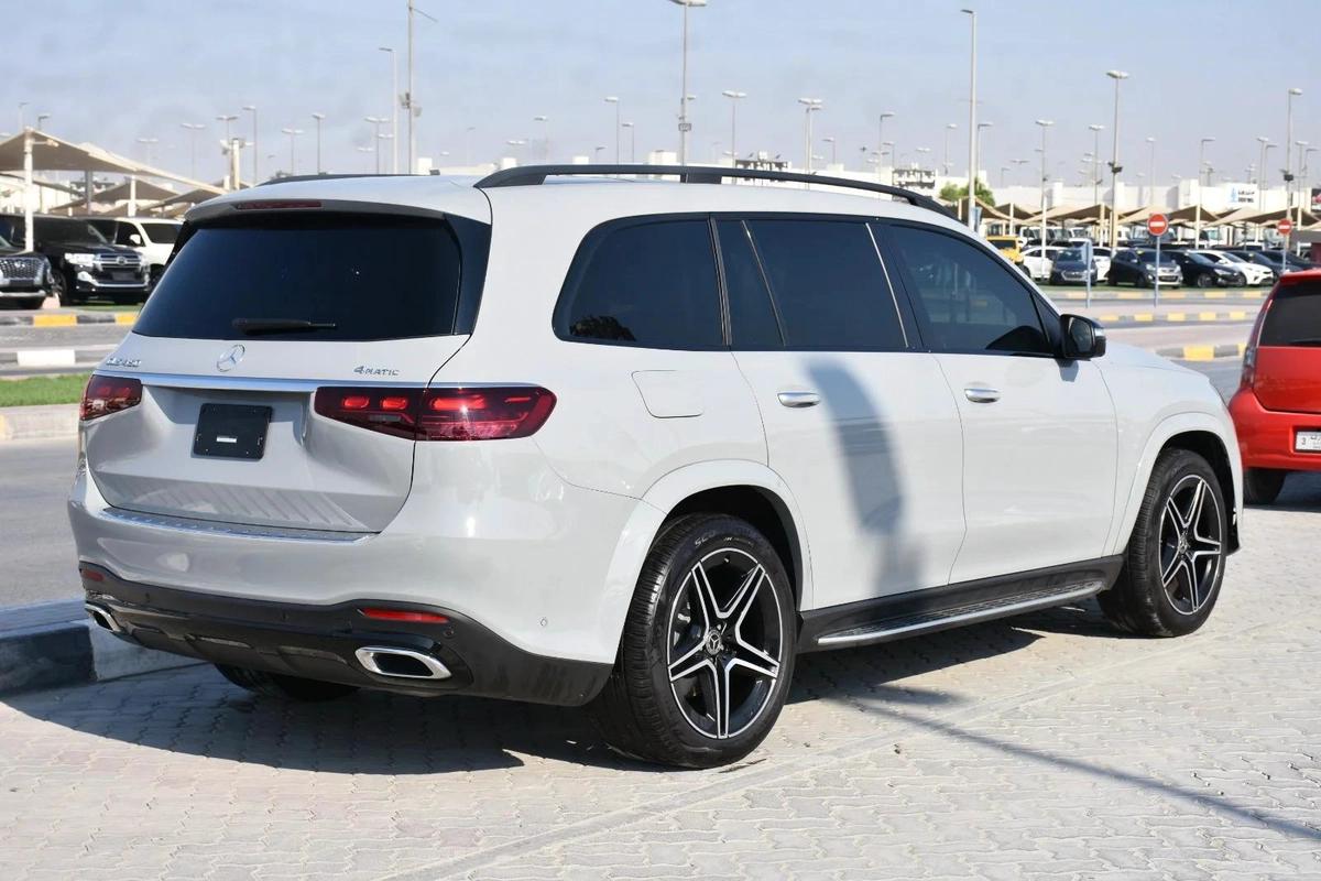MERCEDES BENZ GLS450 4MATIC AMG 2024 | GREY-15-15
