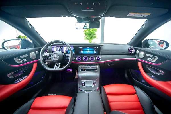 Mercedes Benz E200 Coupe | 2023 | 18,000 km