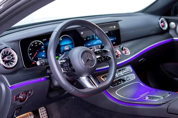 Mercedes Benz E200 Coupe | 2023 | 18,000 km