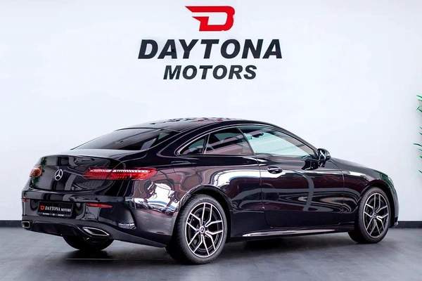 Mercedes Benz E200 Coupe | 2023 | 18,000 km
