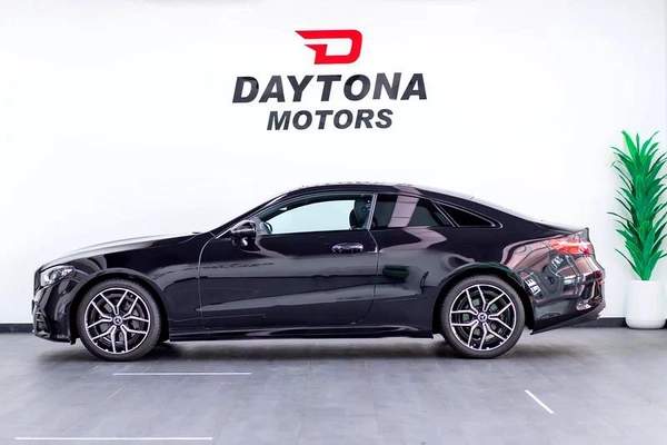 Mercedes Benz E200 Coupe | 2023 | 18,000 km