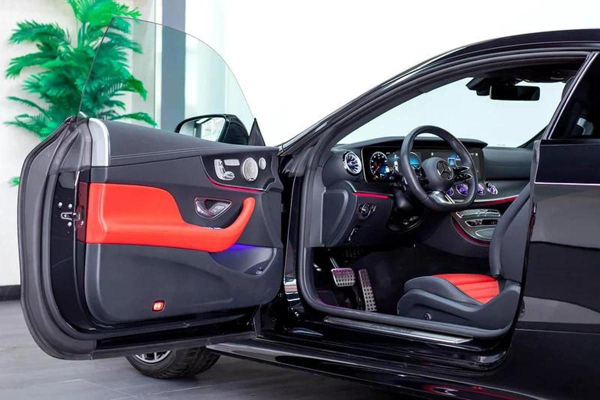 Mercedes Benz E200 Coupe | 2023 | 18,000 km-9-9
