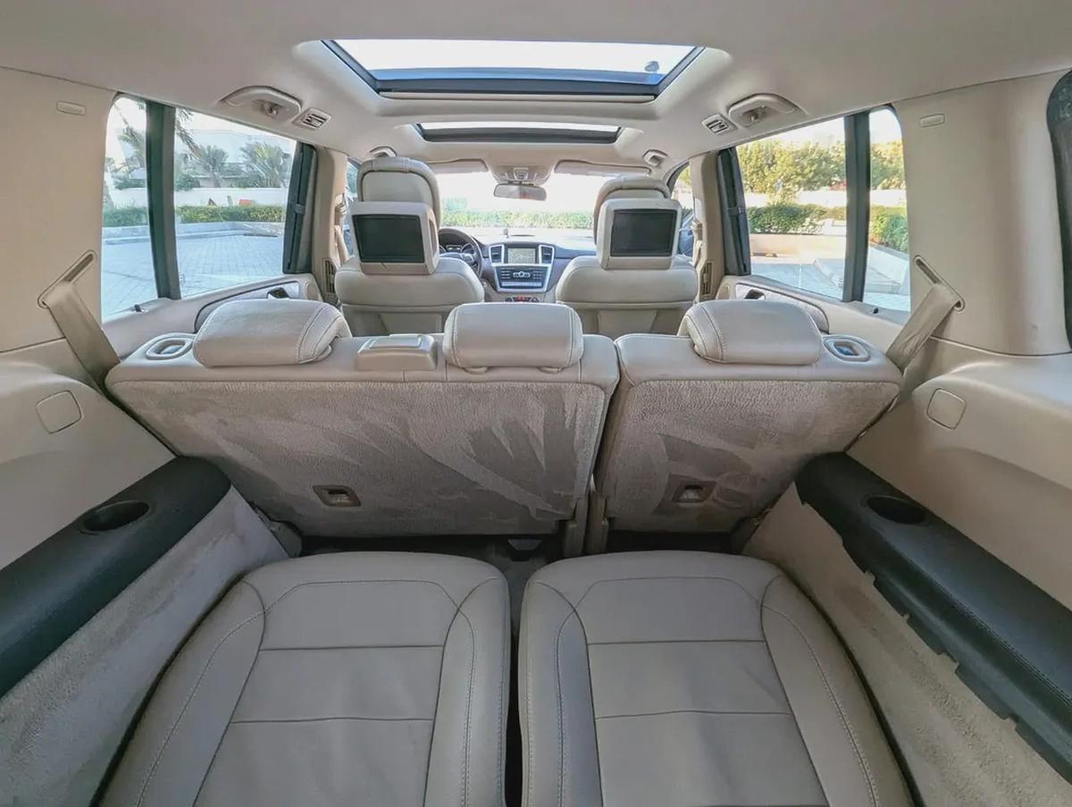 MERCEDES-BENZ GL500 2015 GCC FULL OPTION IN EXCELLENT CONDITION-3-3