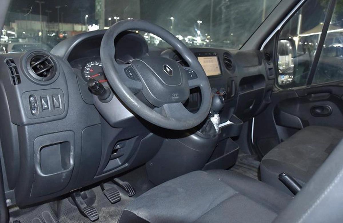 Renault Master ( 2020 Model ) in White Color GCC Specs-9-9