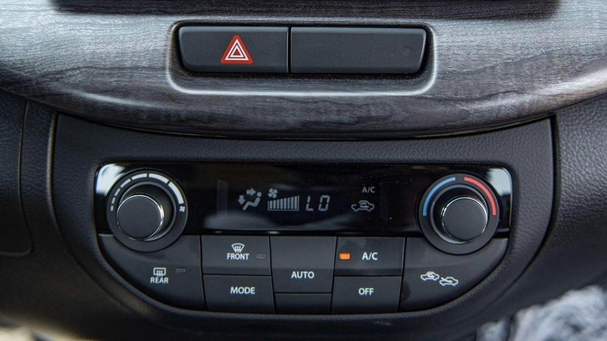 Suzuki Ertiga SUZUKI ERTIGA GLX1.5L AT-14-14