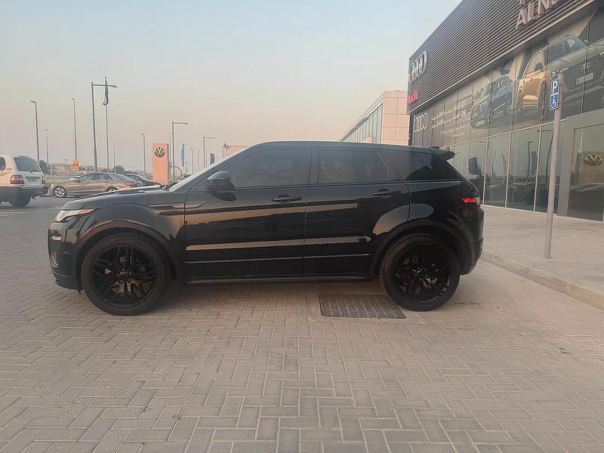 Range Rover evoque Canada spec accident free excellent condition-4-4