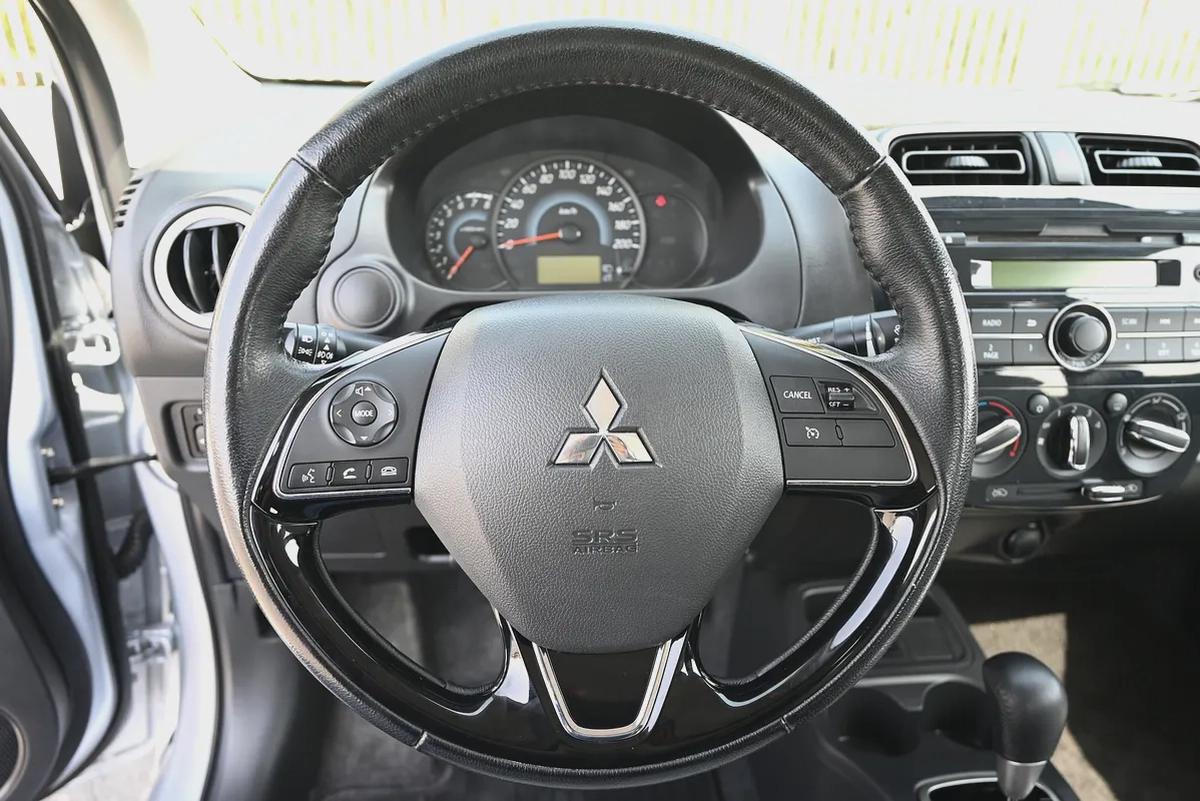 0% DP - ORIGINAL PAINT - MITSUBISHI ATTRAGE 2022 - LOW MILEAGE - GCC-10-10